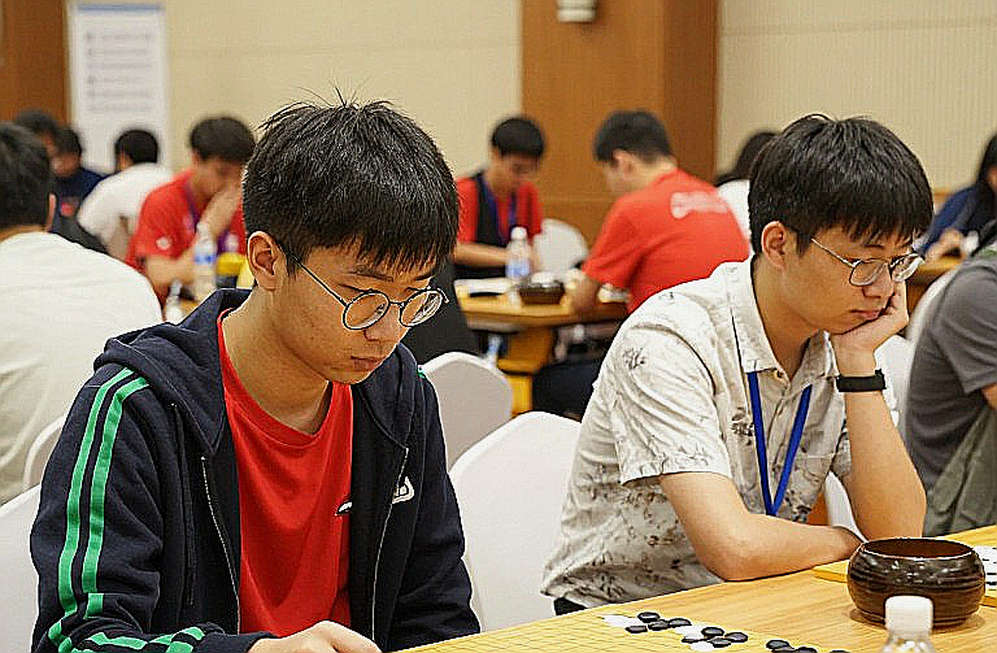 Ấn Độ lần đầu vô địch Olympiad cờ vua: Khi gần một thế kỷ lịch sử đổi dòng Ấn Độ lần đầu vô địch Olympiad cờ vua: Khi gần một thế kỷ lịch sử đổi dòng