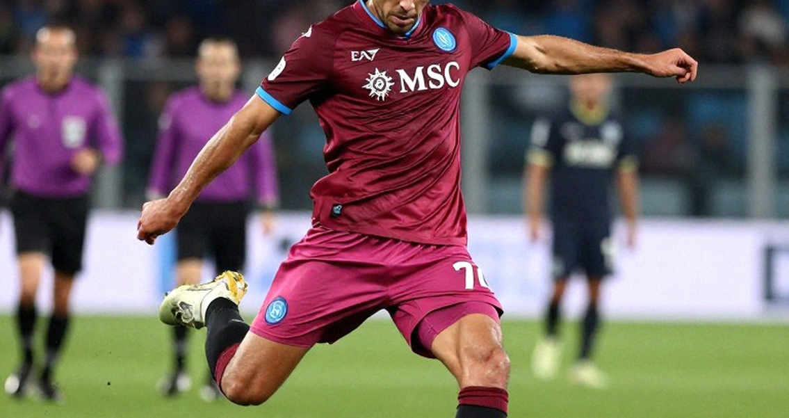 Từ khuyến mại bia đến túi tiền V.League: dòng tài trợ bóng đá Việt đang đổi hướng
