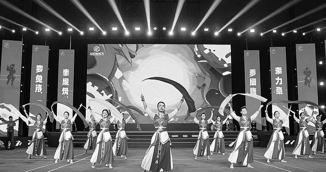 Kỳ chuyển nhượng esports: khi tiếng ồn lấn át tín hiệu