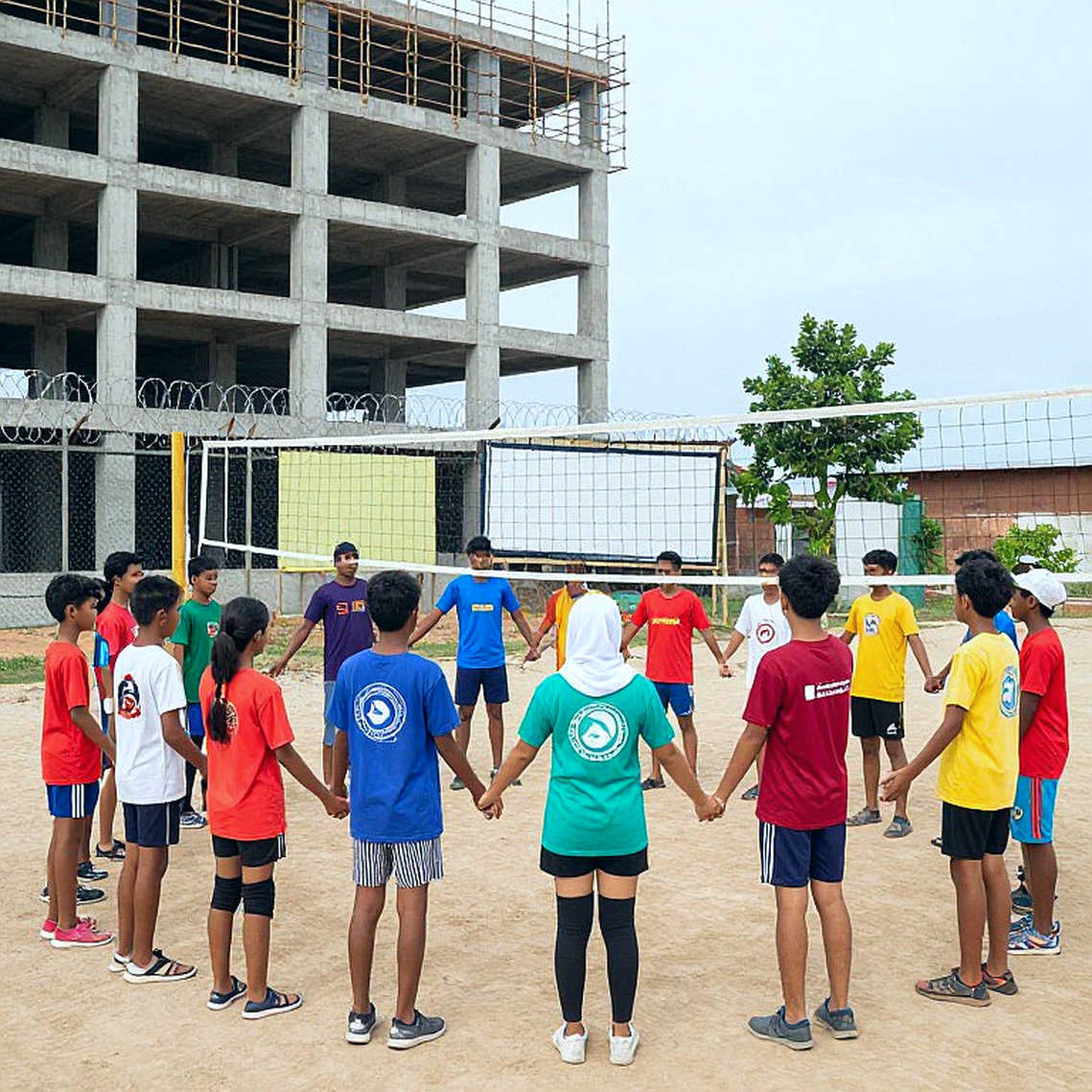 Cầu thủ trẻ 13 tuổi Qatar gây sốc với 5 pha block ở Asian Championship