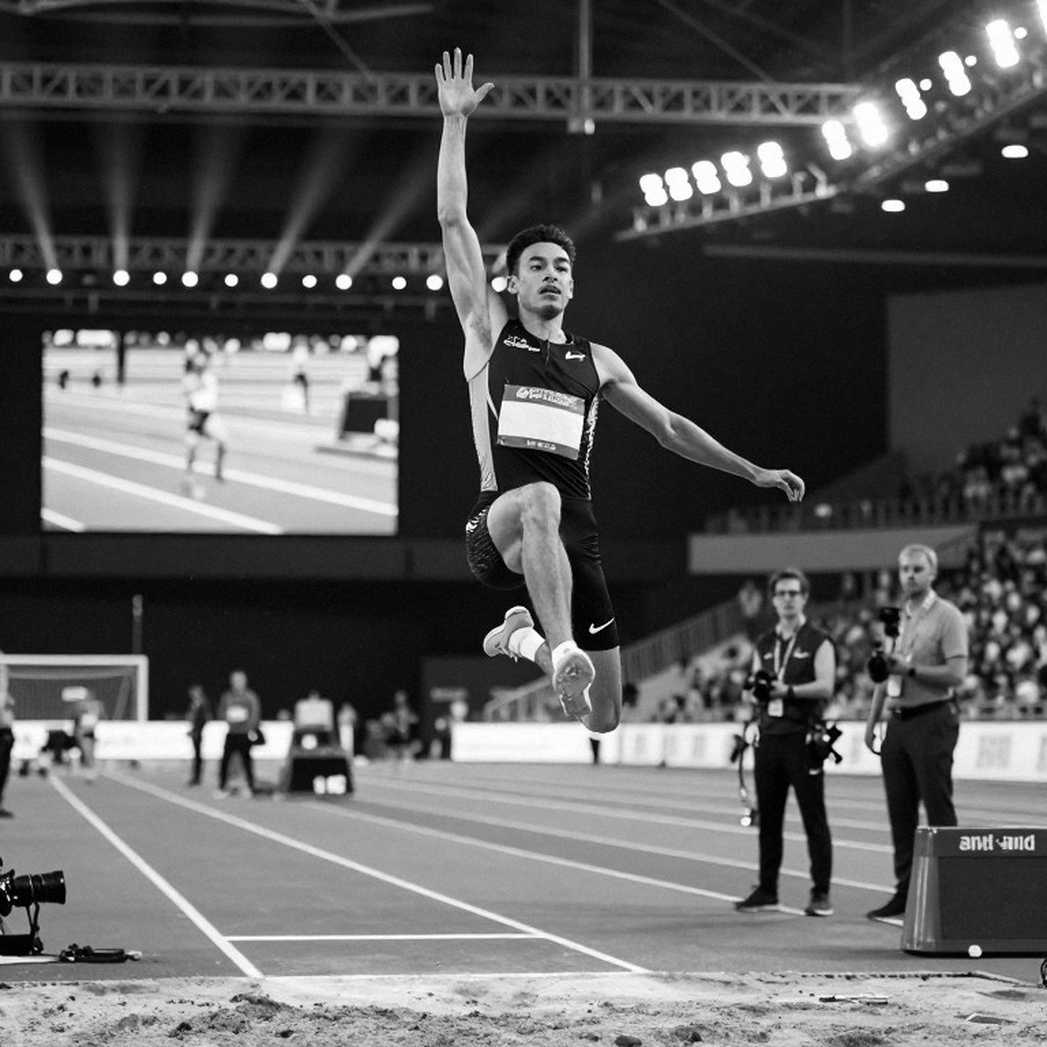 Amy Hunt chạy 22.16s tại chung kết Diamond League 2026: Thành tích mùa giải ấn tượng nhưng nguy cơ mệt mỏi cận kề