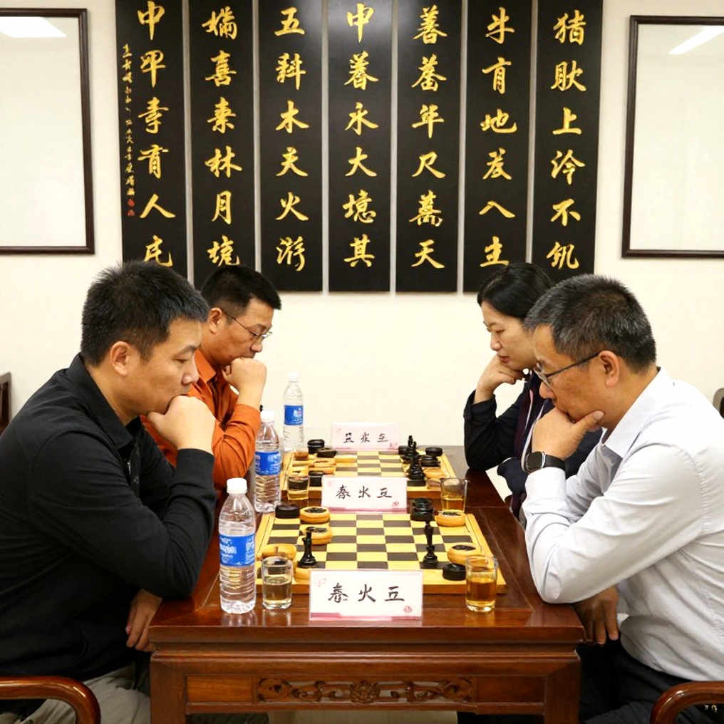 The 5.e5 Move and the Opening Trap Spreading Across Vietnam's Chess Clubs The 5.e5 Move and the Opening Trap Spreading Across Vietnam's Chess Clubs