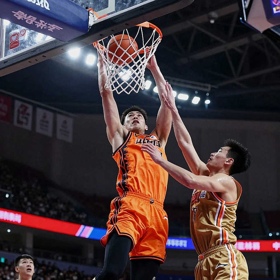 Letran 91-89 San Sebastian: Estrada ném cú quyết định, nhưng hiệp hai 31-19 mới là bản cáo trạng