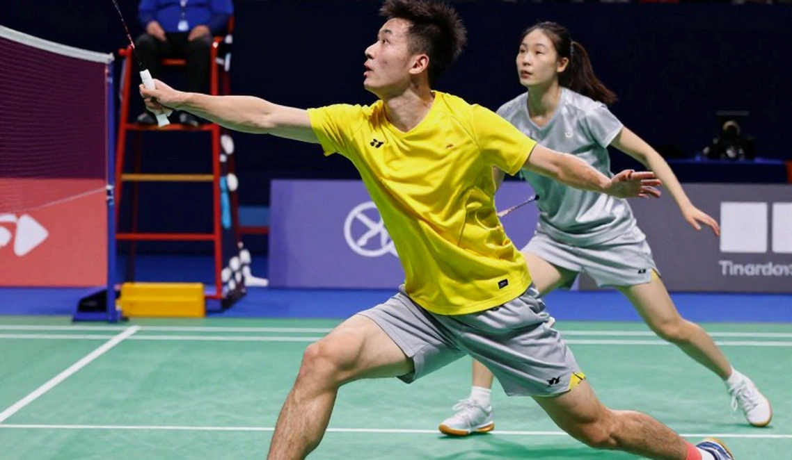 Li Shifeng dẫn đầu đơn nam Trung Quốc tại Kumamoto Masters 2026: đọc tín hiệu thật từ một dòng rút lui bị cắt giữa chừng